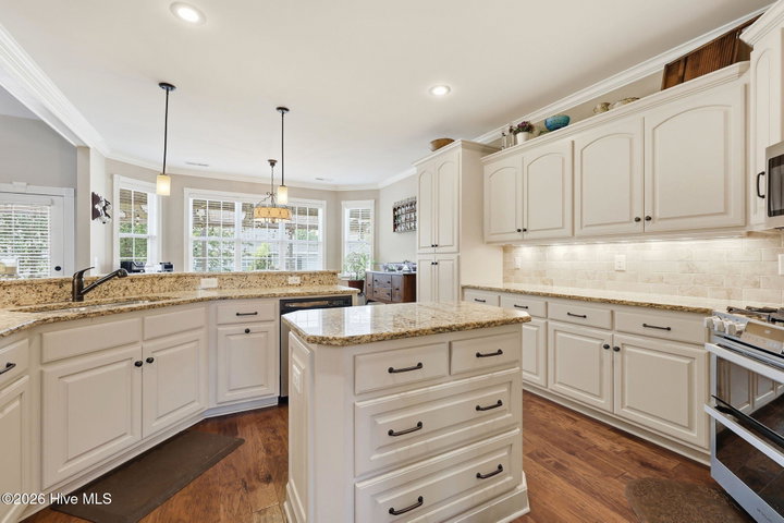 2822 Sunny Vale Drive, Winterville, NC 28590 — photo 12