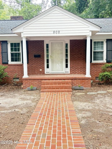 802 Forest Hill Circle, Greenville, NC 27858
