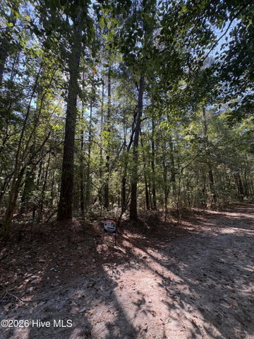 17 Old Tar Road, Winterville, NC 28590