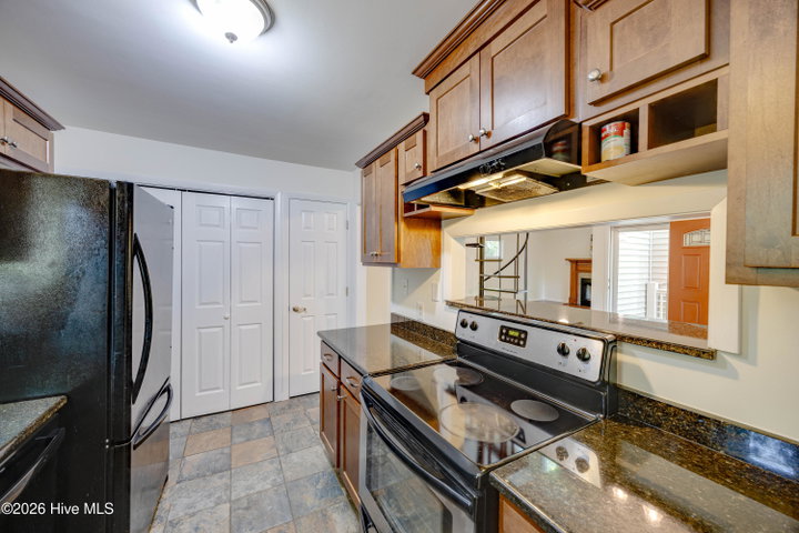 105 Tanglewood Drive, Greenville, NC 27858 — photo 21