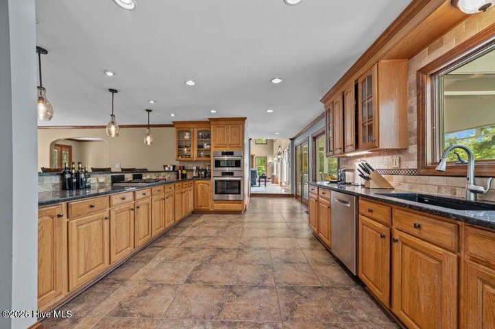 108 Farmington Road, Grimesland, NC 27837 — photo 18