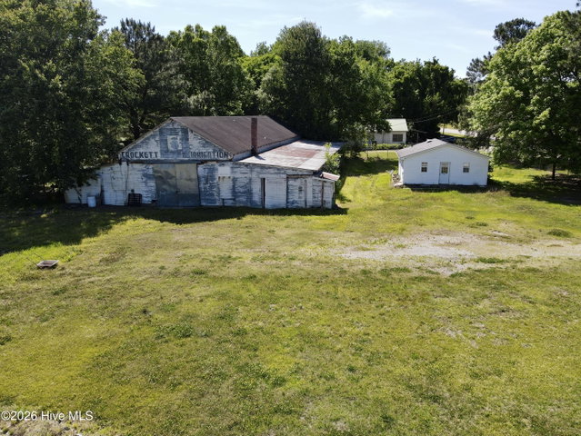 751 River Road, Williamston, NC 27892