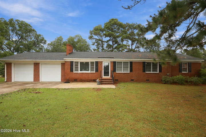 110 E Nc 11, Oak City, NC 27857