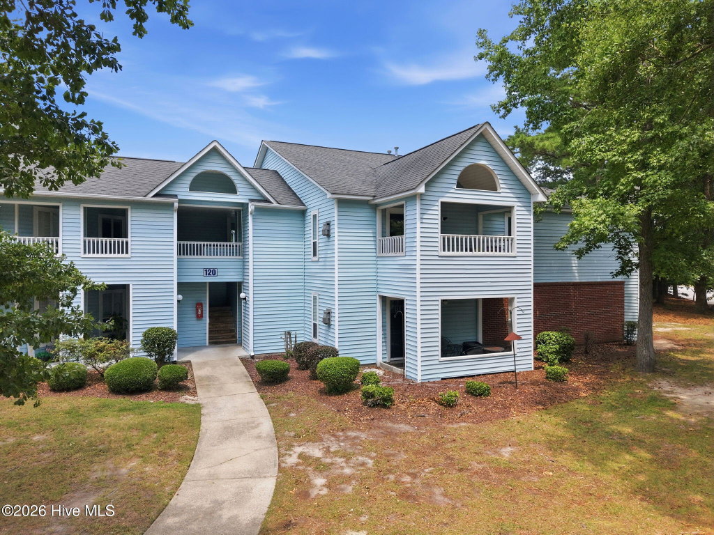 120 Breezewood Drive C, Greenville, NC 27858