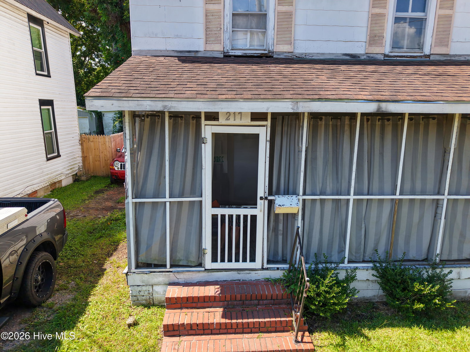 217 E Broad Street, Elizabeth City, NC 27909 — photo 5