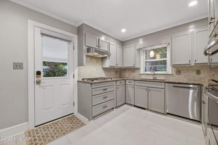 202 Hardee Circle, Greenville, NC 27858 — photo 20