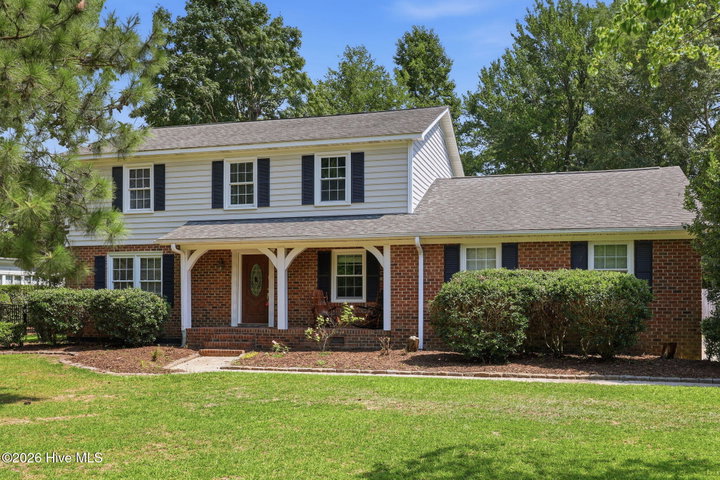 409 Oxford Road, Greenville, NC 27858