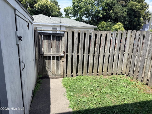 608 W Church Street, Elizabeth City, NC 27909 — photo 17