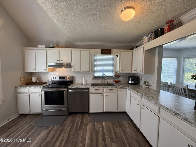 2146 Vale Court, Winterville, NC 28590 — photo 9