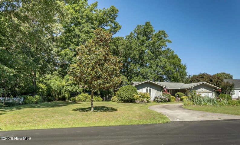 311 Country Club Drive, Edenton, NC 27932