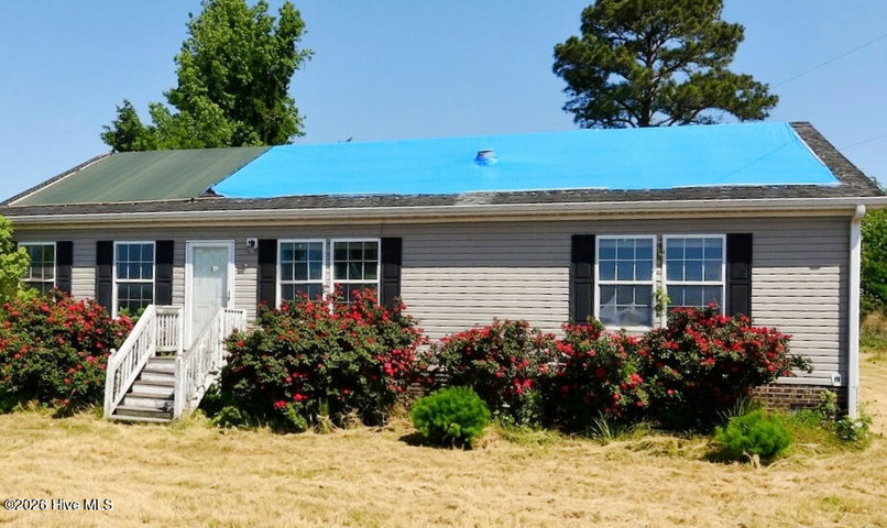 21 Grape Vine Landing, Columbia, NC 27925