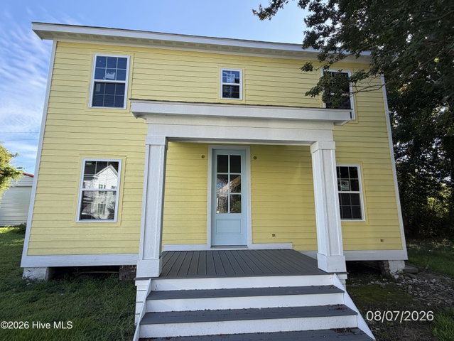 502 E Burgess Street, Elizabeth City, NC 27909