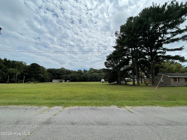133 2726 E Circle Drive, Hamilton, NC 27840