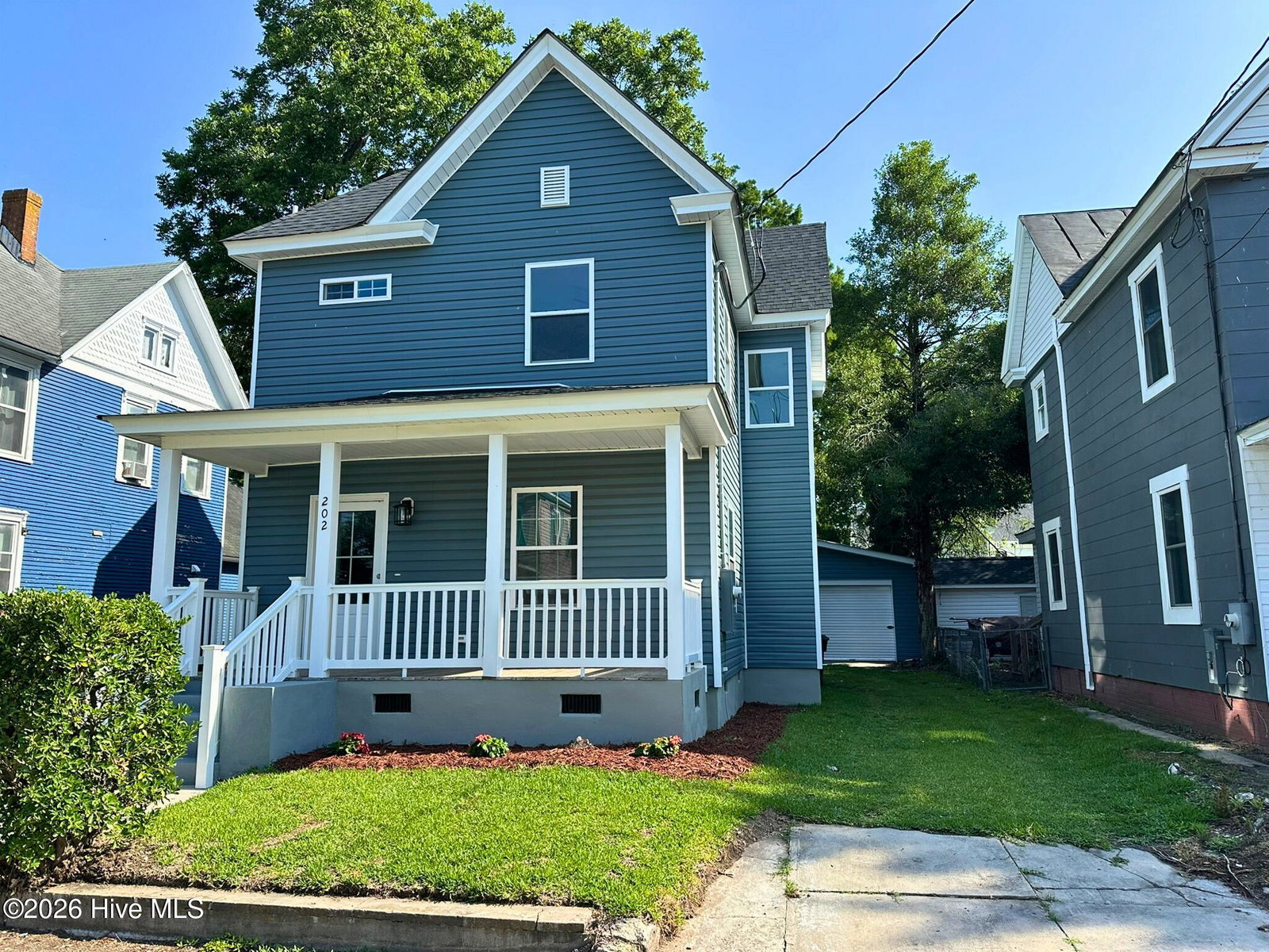 202 W Burgess Street, Elizabeth City, NC 27909 — photo 2