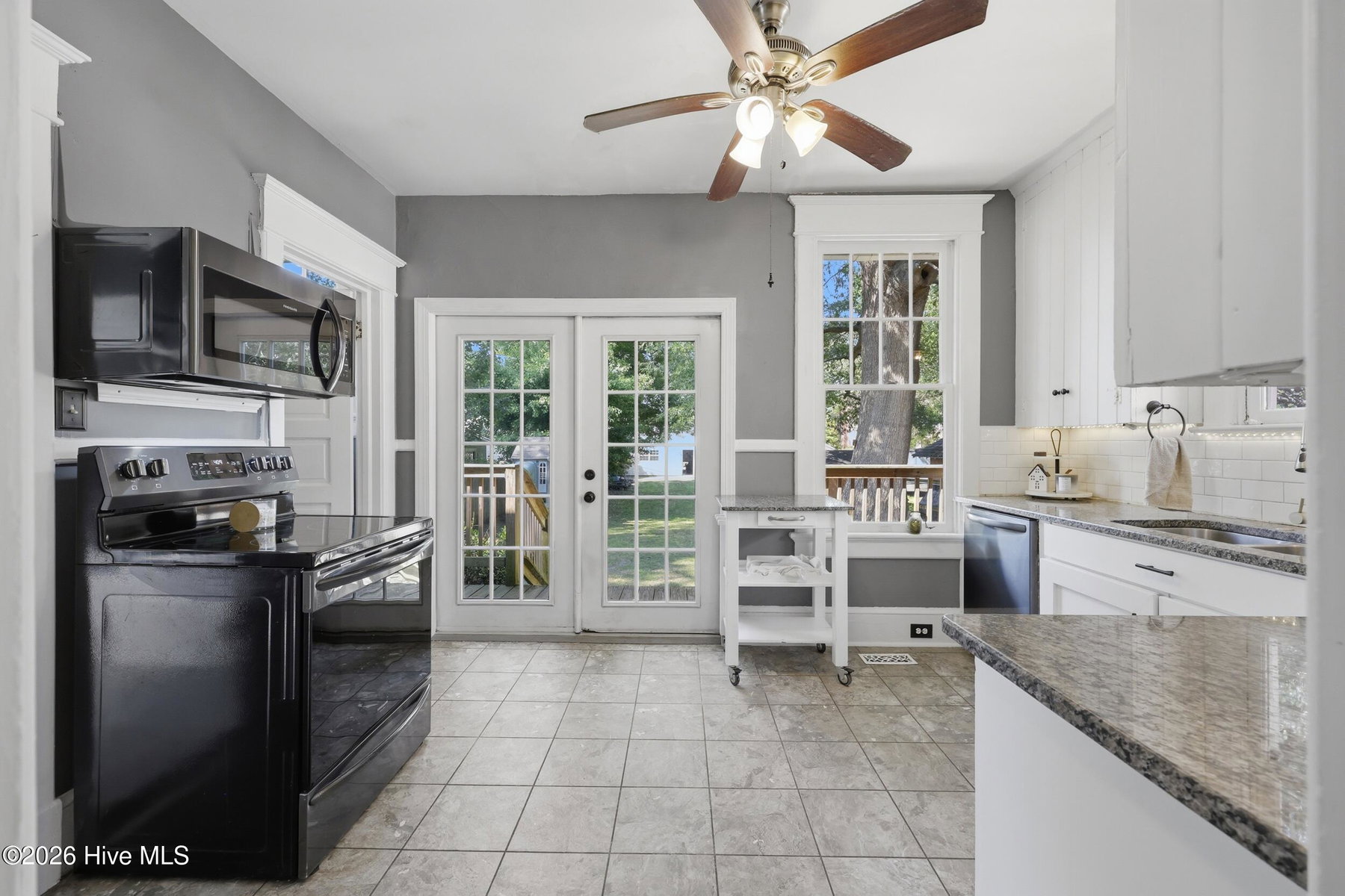 1014 W Main Street, Elizabeth City, NC 27909 — photo 5
