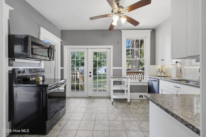 1014 W Main Street, Elizabeth City, NC 27909 — photo 5