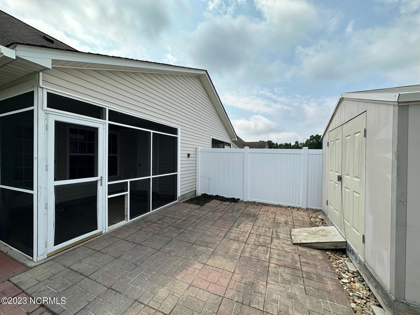 2533 Saddleback Drive B, Winterville, NC 28590 — photo 2