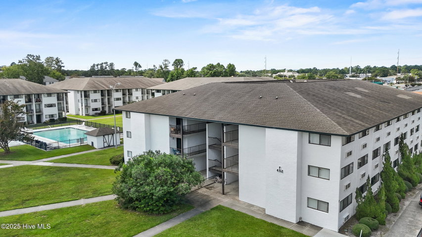 452 Racine Drive F-303 image