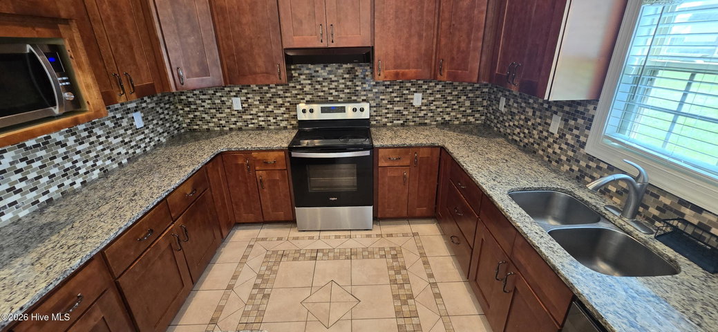 4318 Bristlecone Drive, Ayden, NC 28513 — photo 11