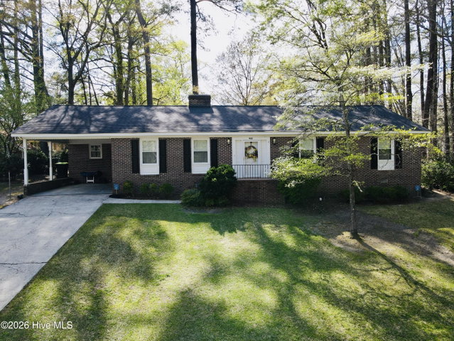 903 E Woodlawn Drive, Williamston, NC 27892