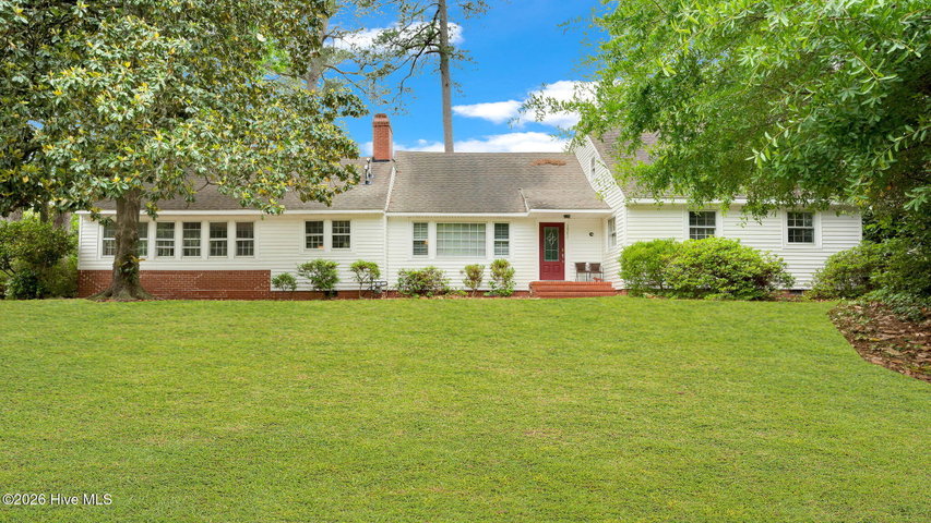 1902 Sherwood Drive, Greenville, NC 27858 — photo 1