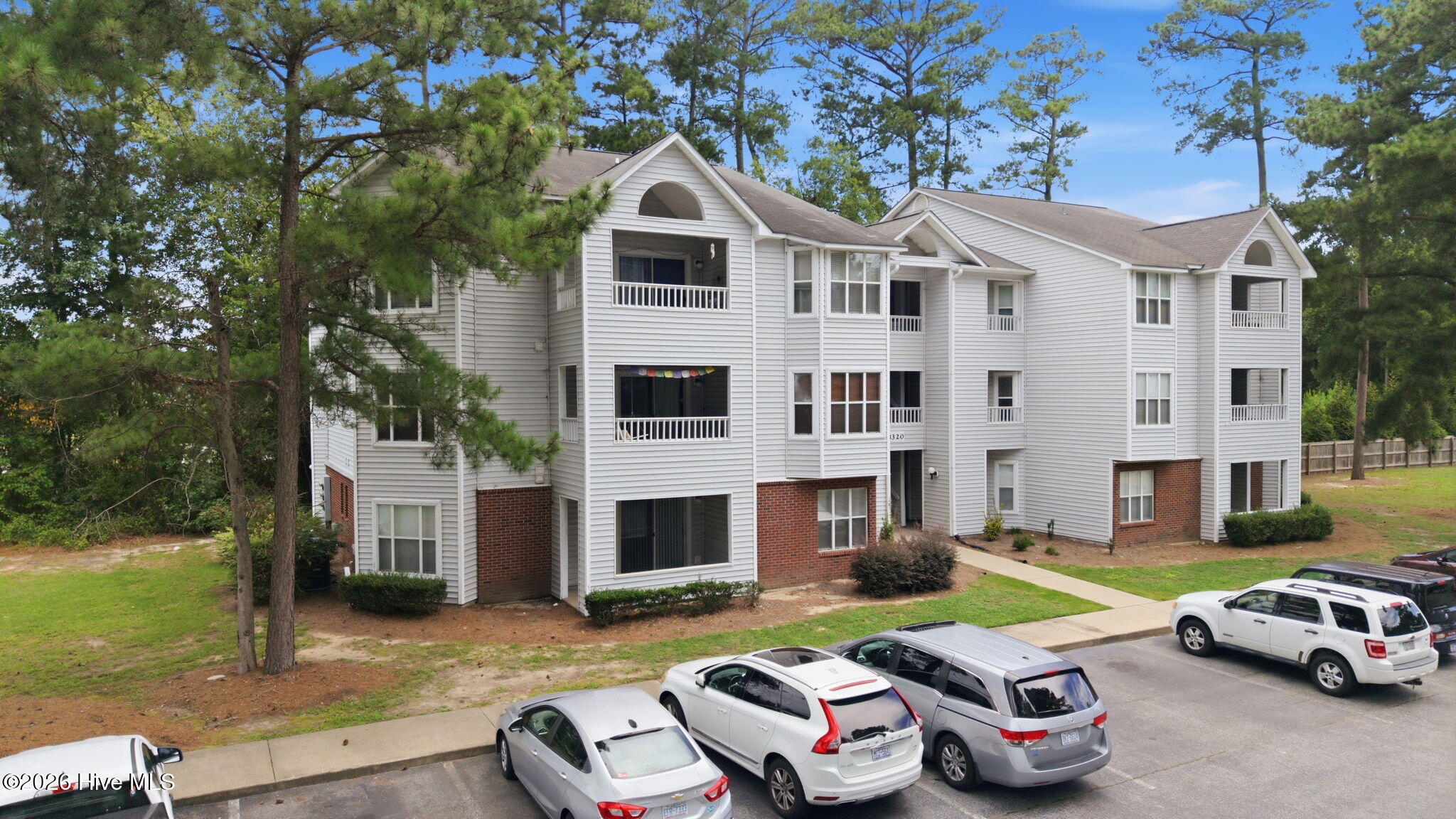 3320 Mulberry Lane G, Greenville, NC 27858 — photo 2