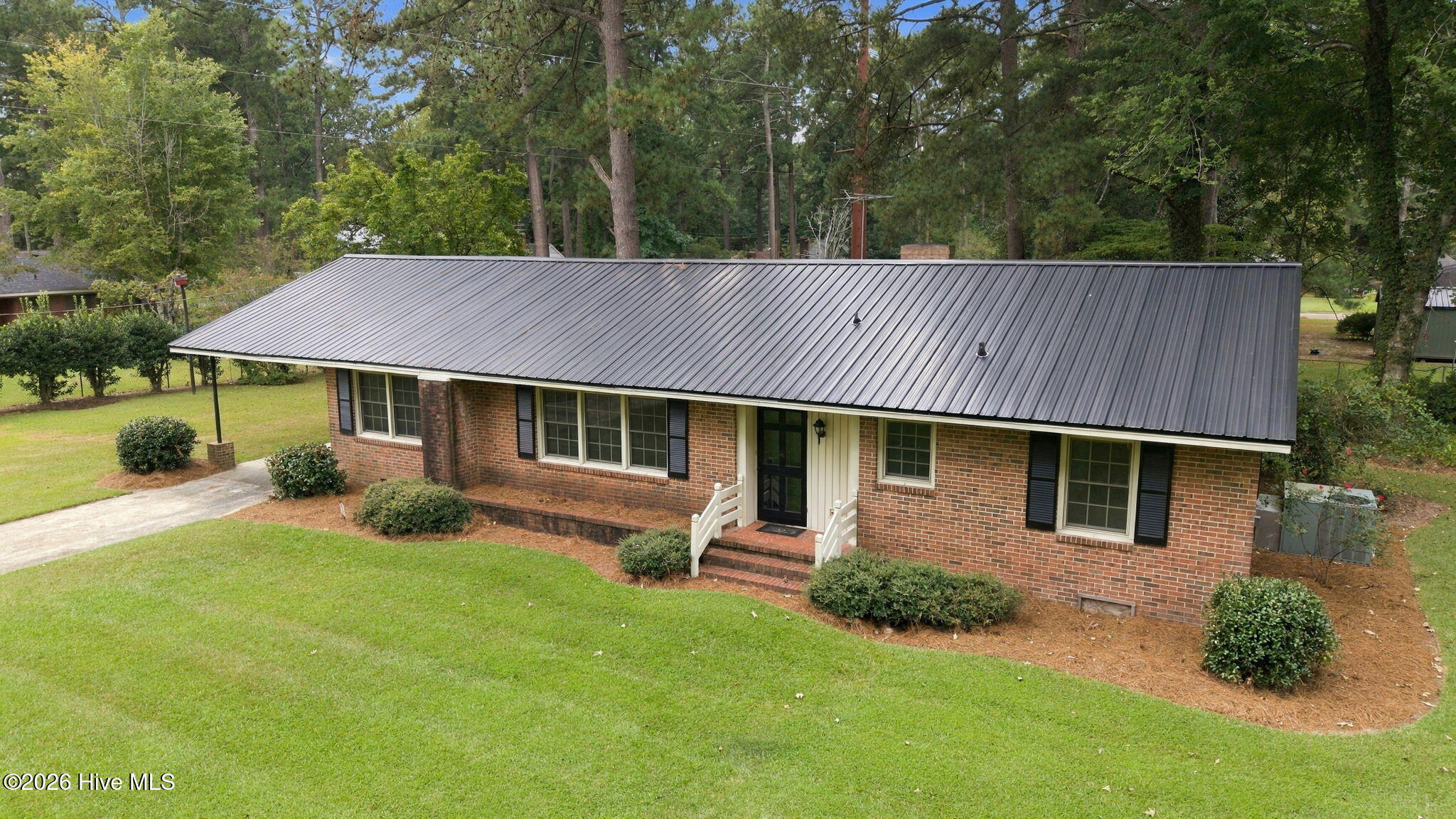 405 S Broad Street, Robersonville, NC 27871 — photo 5