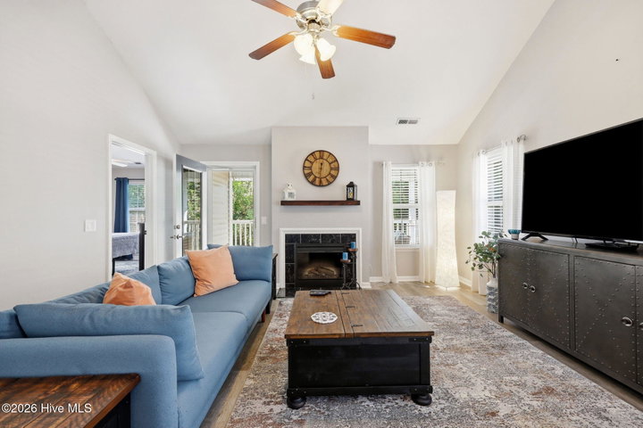 2412 King Richard Court H, Greenville, NC 27858 — photo 16