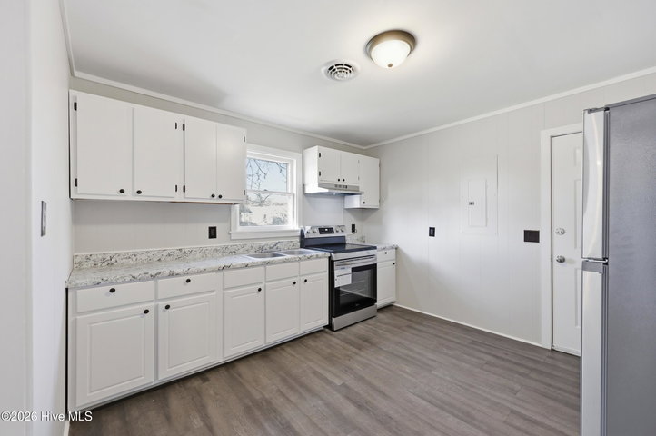 410 Bank Street, Elizabeth City, NC 27909 — photo 2