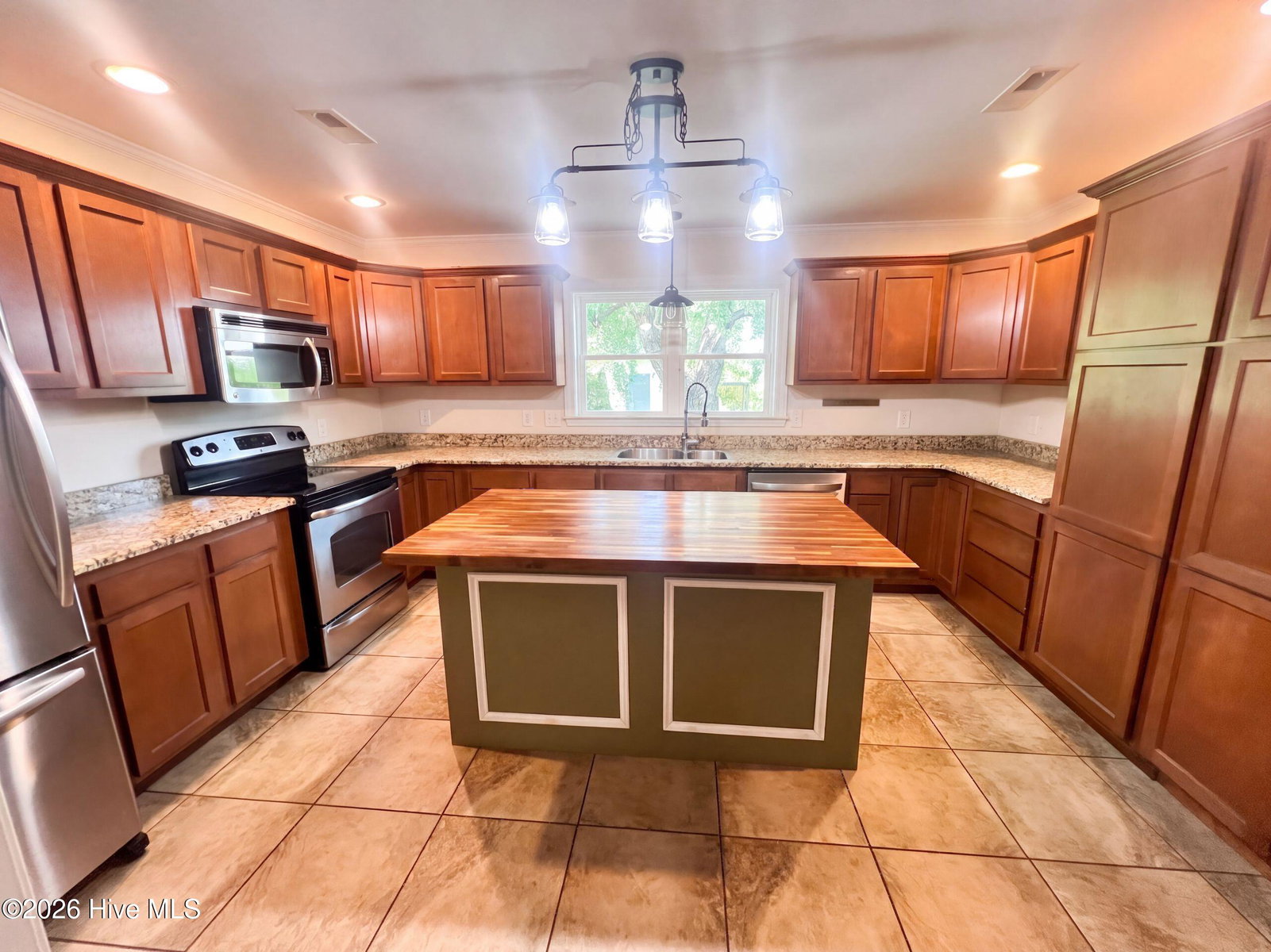 2504 Thomas Langston Road, Winterville, NC 28590 — photo 3