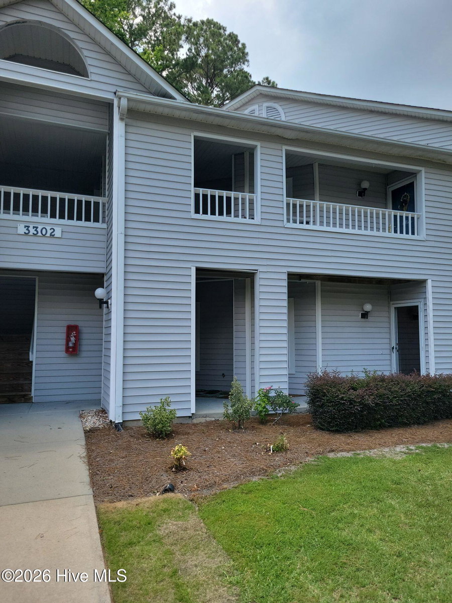 3302 Mulberry Lane D, Greenville, NC 27858 — photo 2