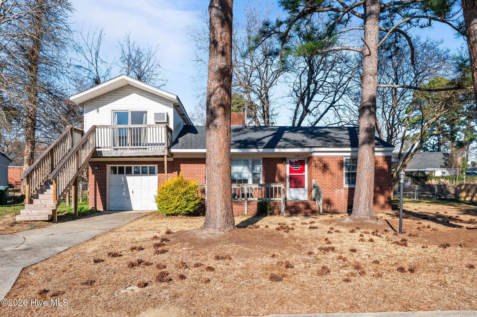 2801 Jefferson Drive A & B, Greenville, NC 27858 — photo 3