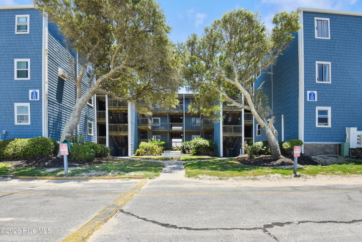 2250 New River Inlet Road Unit 111 image