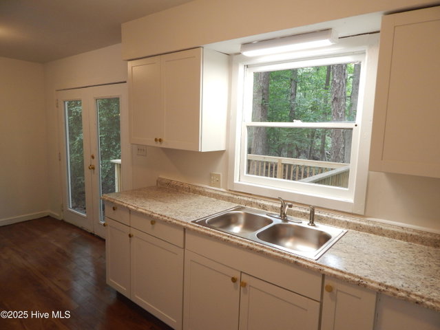 112 Ridge Place, Greenville, NC 27834 — photo 10