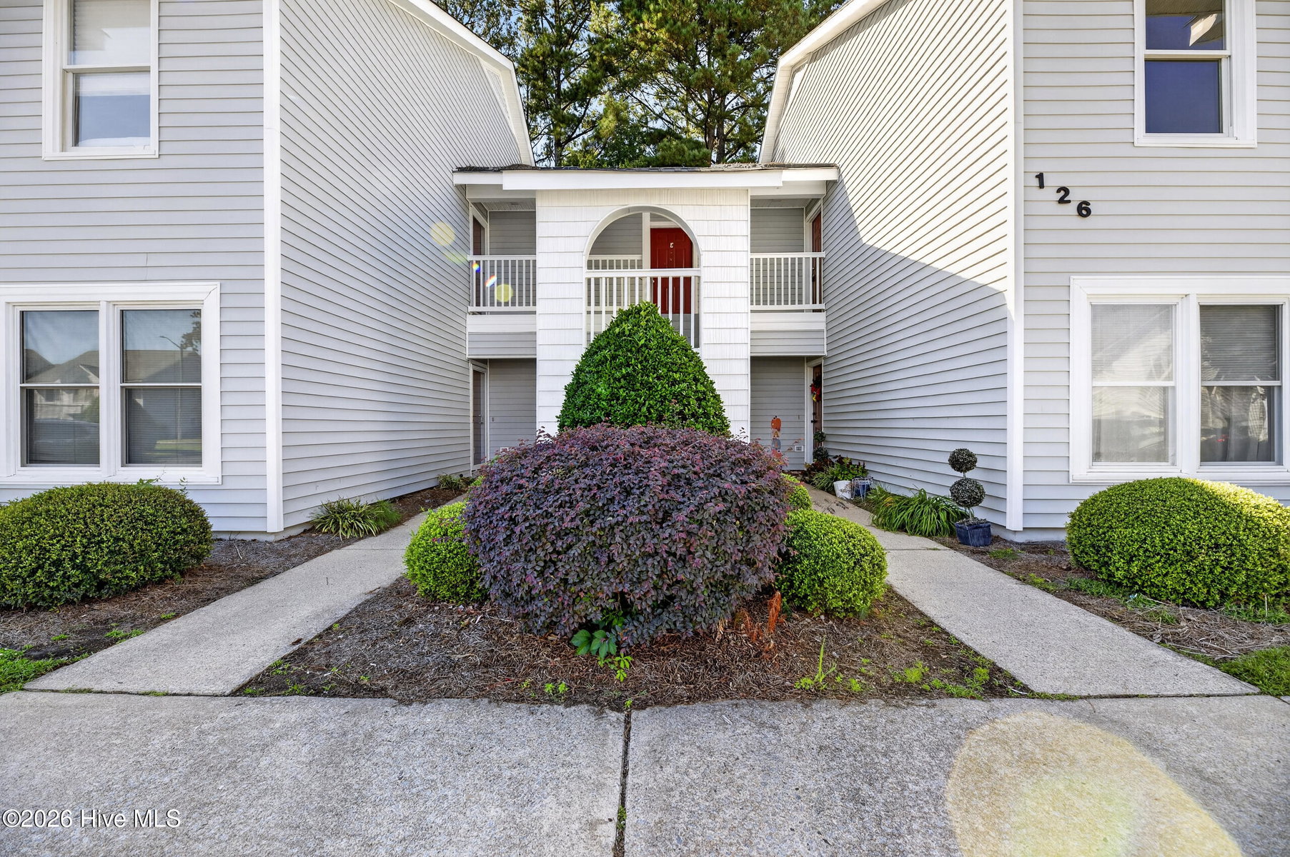 126 W Victoria Court F, Greenville, NC 27834 — photo 2