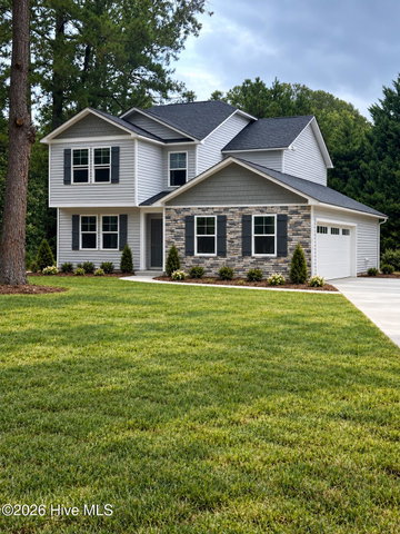 2905 Essex Street, Tarboro, NC 27886