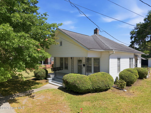 4162 E Church Street, Farmville, NC 27828 — photo 2
