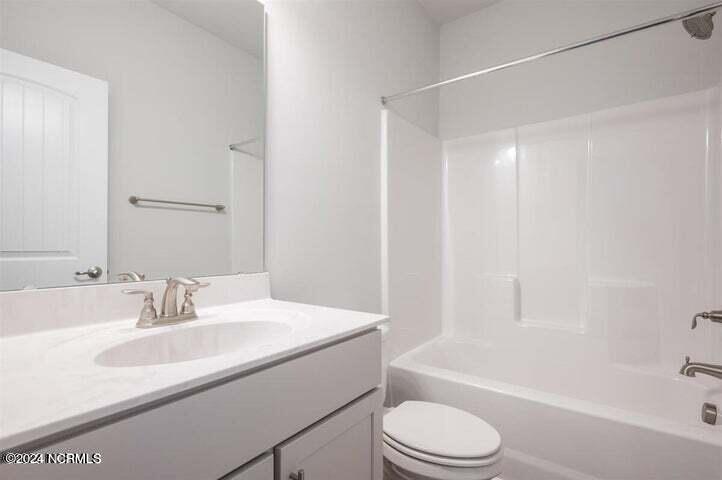404 Sandcastle Street, Grimesland, NC 27837 — photo 24