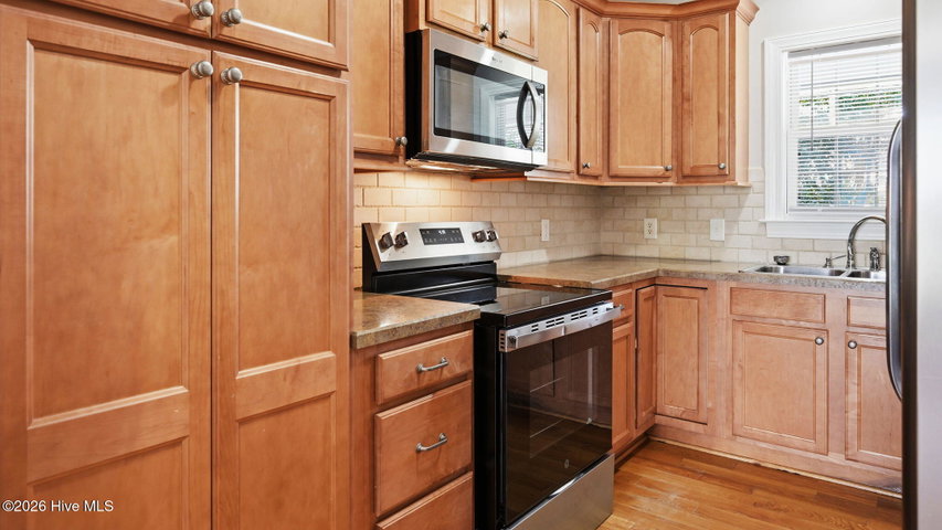 618 Broadmoor Court, Grimesland, NC 27837 — photo 14