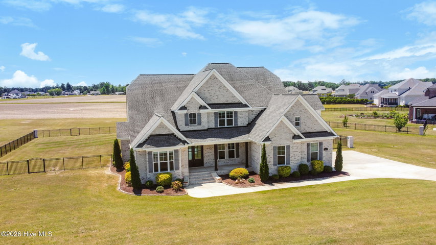 1357 Autumn Lakes Drive, Grimesland, NC 27837 — photo 7