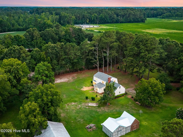 696 Laurie Ellis Road, Winterville, NC 28590 — photo 5