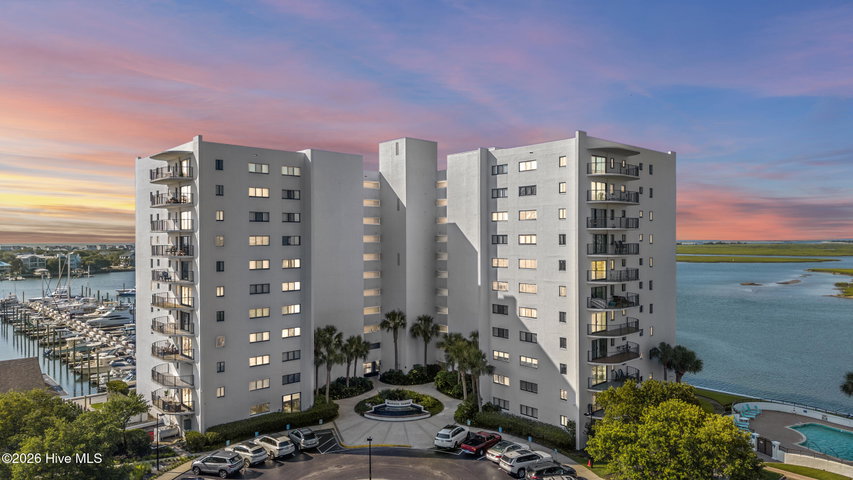 322 Causeway Drive Ste 101 image