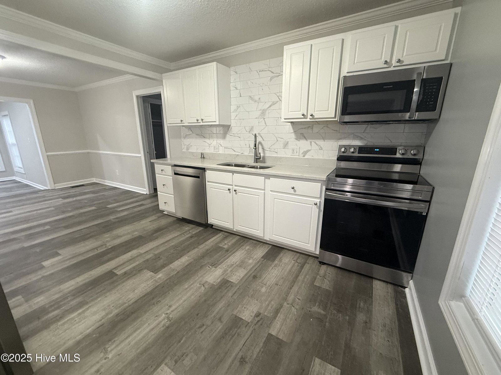 1215 E Wright Road, Greenville, NC 27858 — photo 3