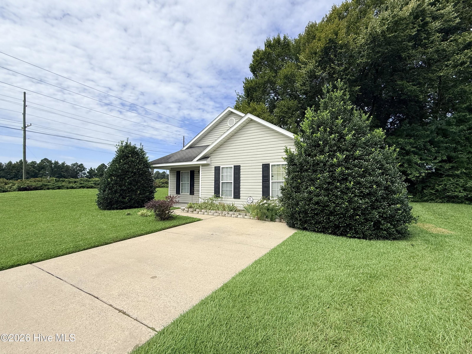 1306 Wyngate Drive, Greenville, NC 27834 — photo 3