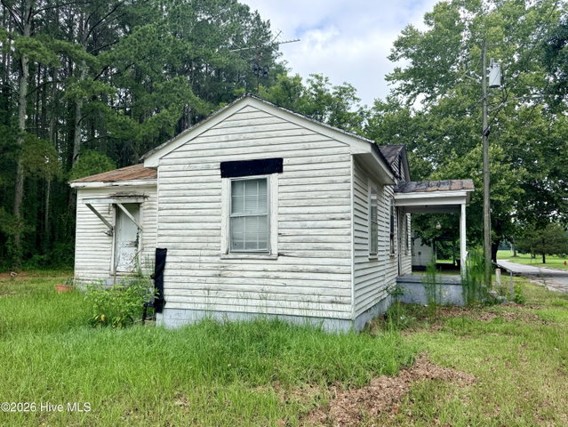 3518 N Stamper Street, Fountain, NC 27829 — photo 7