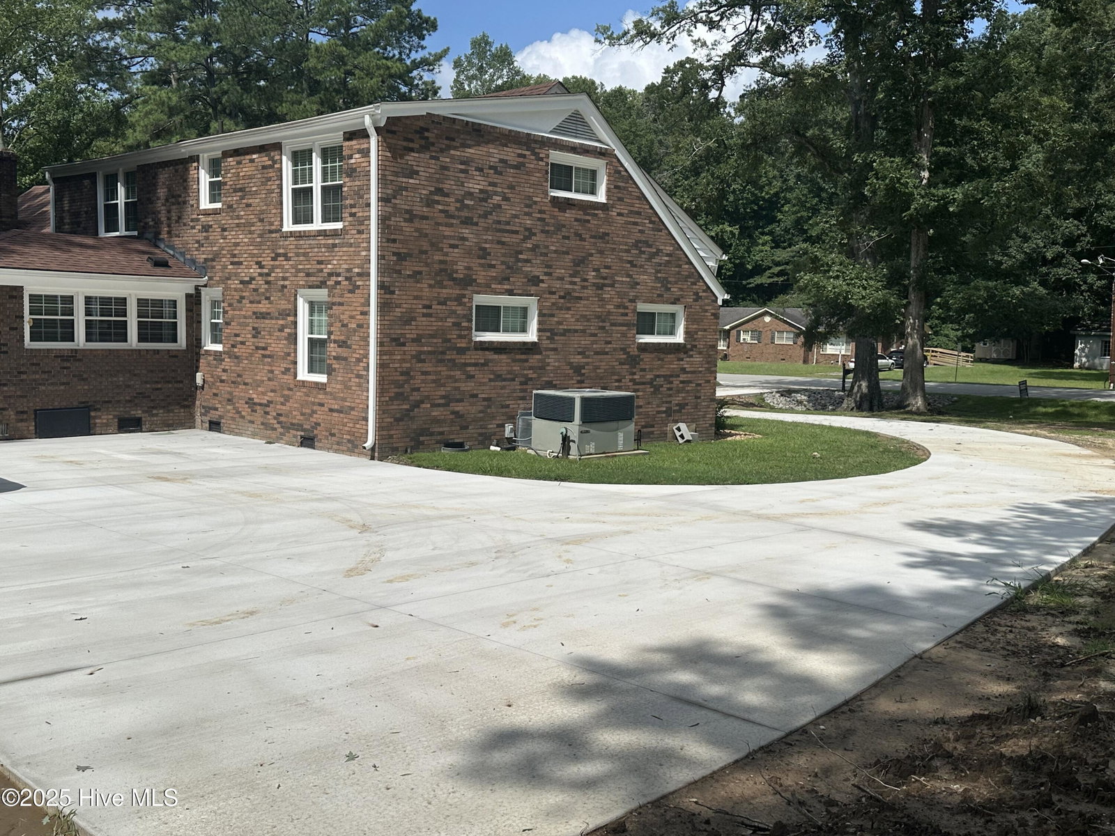 212 Mclean Street, Spring Hope, NC 27882 — photo 4