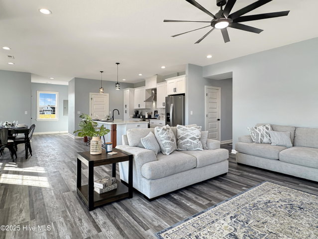333 Staysail Drive, Elizabeth City, NC 27909 — photo 16