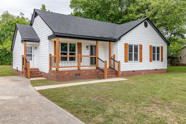 1866 Century Drive, Greenville, NC 27834 — photo 1