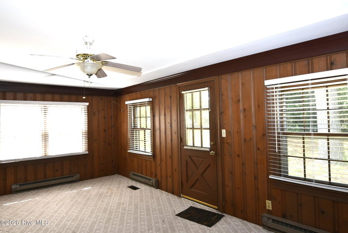 111 Fairlane Road, Greenville, NC 27834 — photo 15