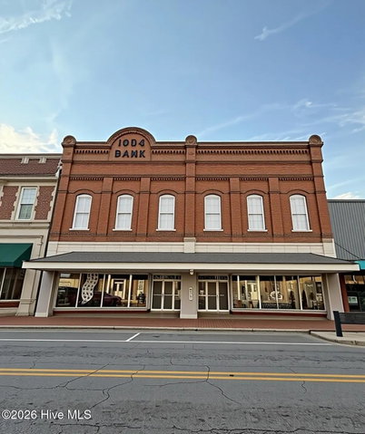 3760 S Main Street, Farmville, NC 27828